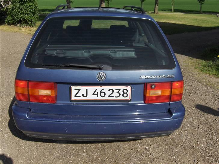 VW passat 35i variant (solgt) - når enden er god er alt ting godt (men der mangler vr6 baglygter) men de er bestildt nu  billede 5