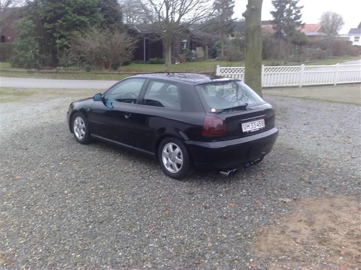 Audi A3 1,8 20v turbo SOLGT! billede 4