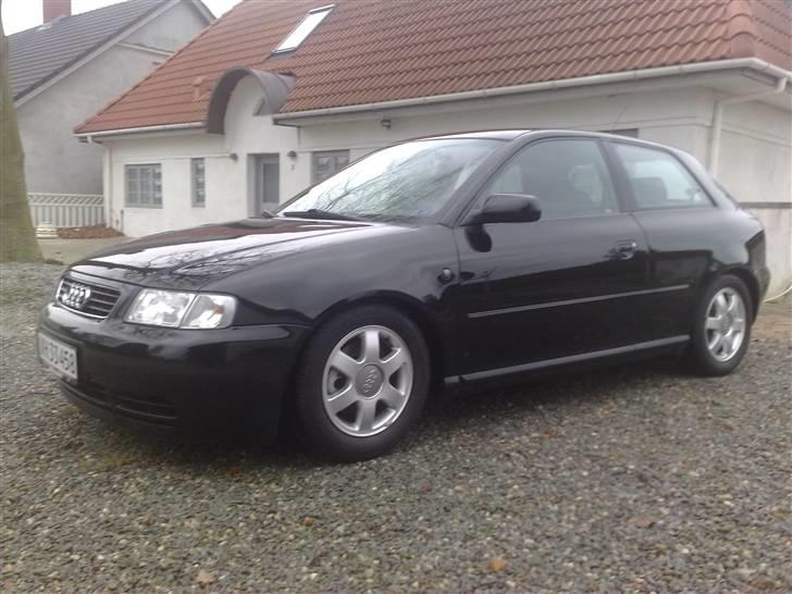 Audi A3 1,8 20v turbo SOLGT! billede 5