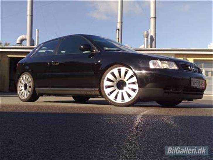 Audi A3 1,8 20v turbo SOLGT! billede 9