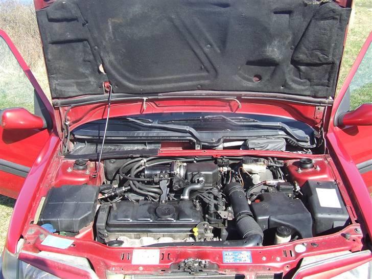 Peugeot 106 1,6 XSI  - solgt :( - Taget d. 19 marts 2009 billede 3