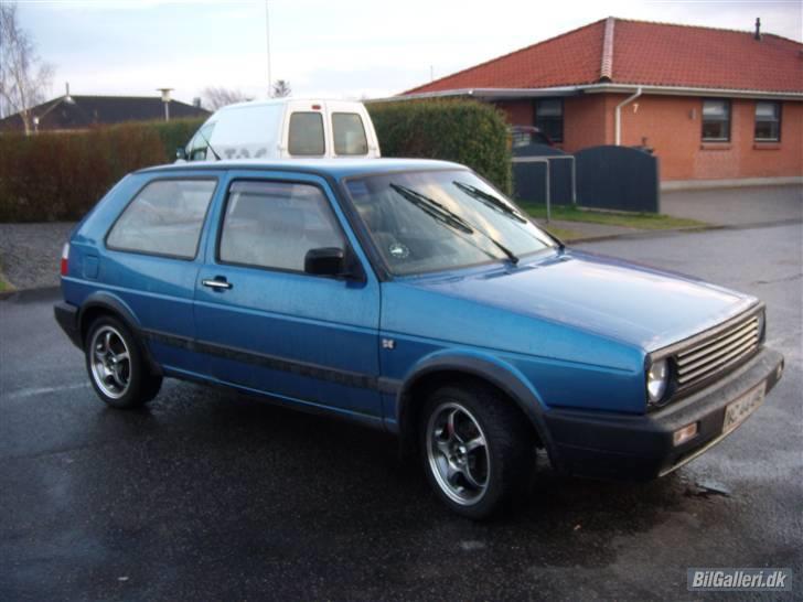 VW Golf 2 *solgt* billede 1