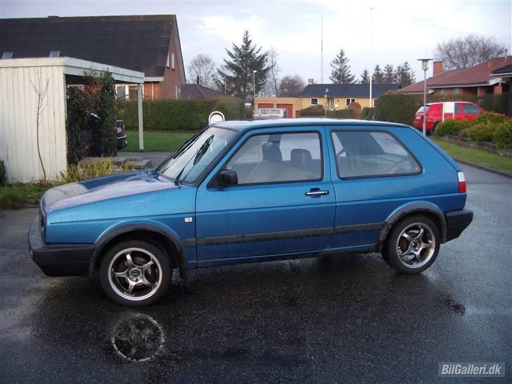VW Golf 2 *solgt* billede 2