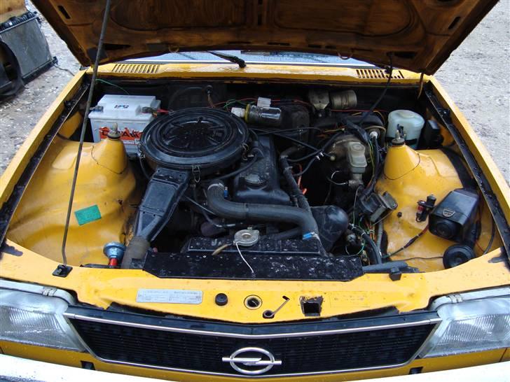 Opel Ascona B 1,6 S Submarine billede 10