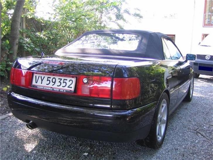 Audi Cabriolet 2,3i aut billede 2