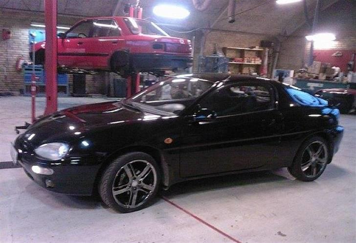 Mazda Mx3 1.6 16v billede 2