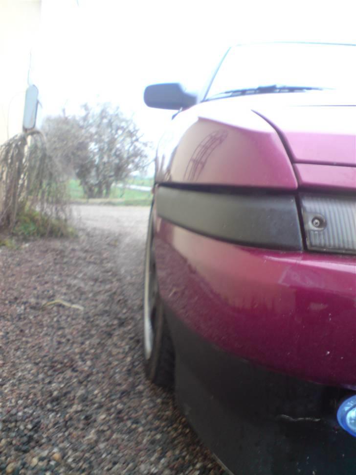 Mazda 323 f 16v solgt billede 7