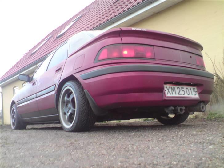 Mazda 323 f 16v solgt billede 8