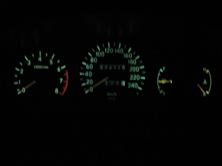 Toyota Carina E 2,0 Gli (SOLGT) billede 3