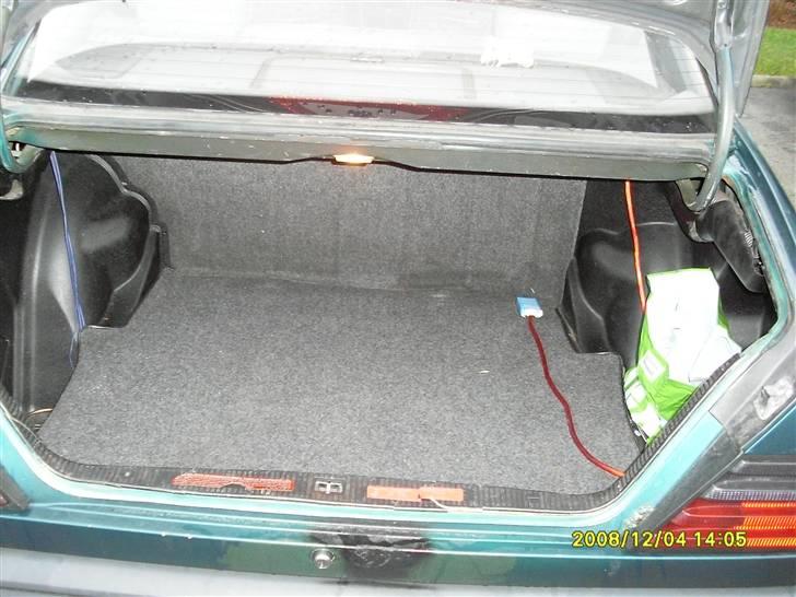 Mercedes Benz 250D `SOLGT billede 5