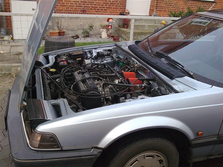 Honda  prelude SOLGT - prøvemontering af filtre skal lige ha et krumtapudluftningsfilter inden det blir permanent billede 2