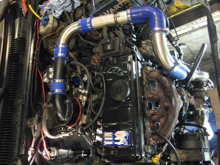 Peugeot 205 XR turbo.SOLGT billede 11