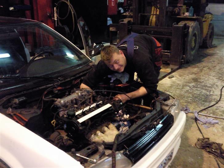 Toyota Corolla 1300 ..SOLGT billede 11