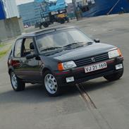 Peugeot 205 GTI