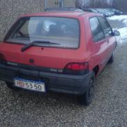 Renault Clio ( Solgt )