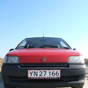 Renault Clio ( Solgt )