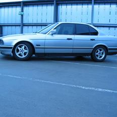 BMW 525i 24V e34 "SOLGT"