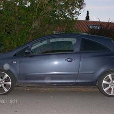 Opel Corsa D Enjoy - SOLGT