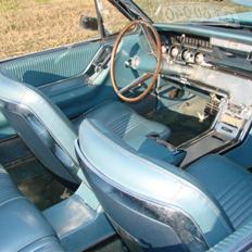 Ford Thunderbird  SOLGT