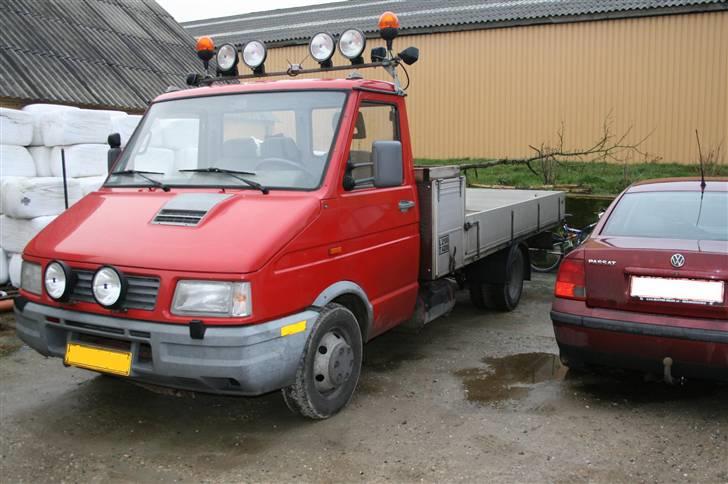 Iveco 35-12 *SOLGT* billede 1
