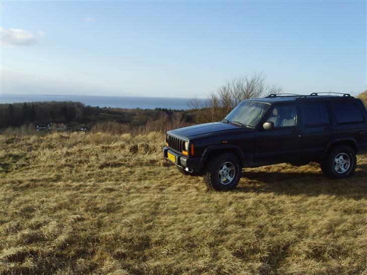 Jeep Cherokee Mk I 2,5 billede 3