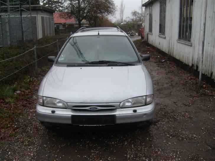 Ford Mondeo 2,5 V6 24V. byttet billede 2