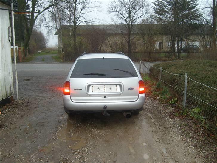 Ford Mondeo 2,5 V6 24V. byttet billede 3