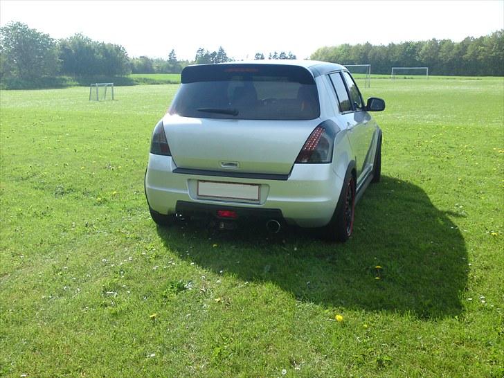 Suzuki Swift DDIS GL-A billede 5