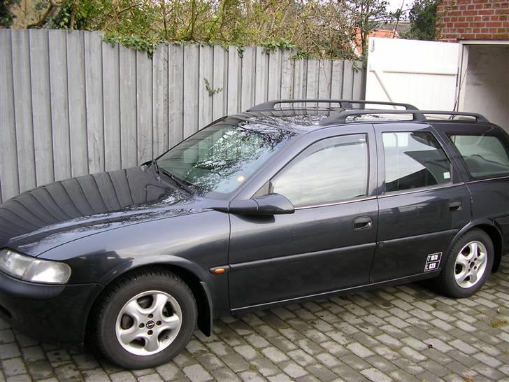 Opel Vectra *solgt* billede 1