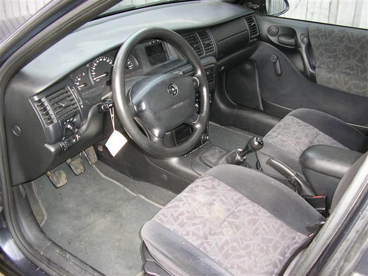 Opel Vectra *solgt* billede 6