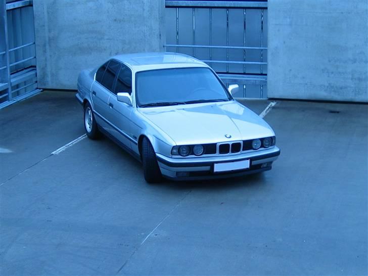 BMW 525i 24V e34 "SOLGT" billede 7