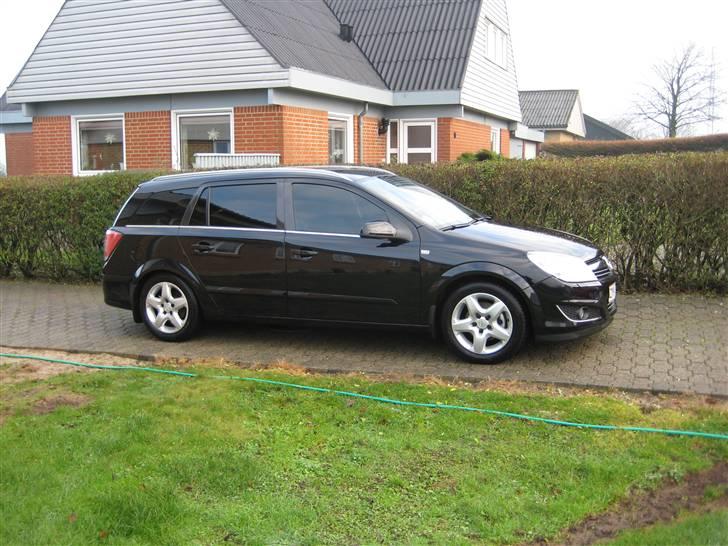 Opel Astra H wagon  "Solgt" billede 1
