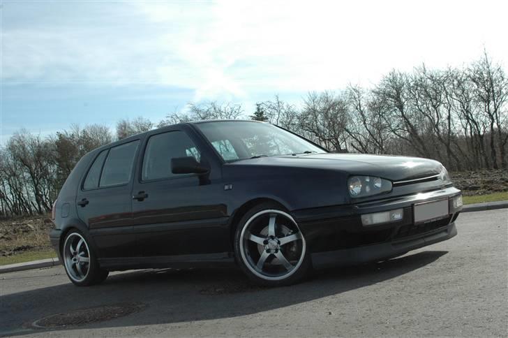 VW Golf 3  vr6 solgt - sommer billede med de nye fælge billede 1