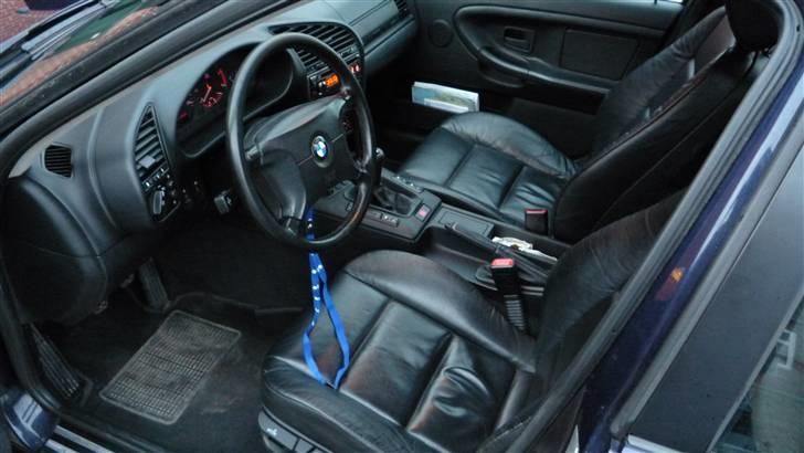 BMW e 36 318 tds touring billede 5