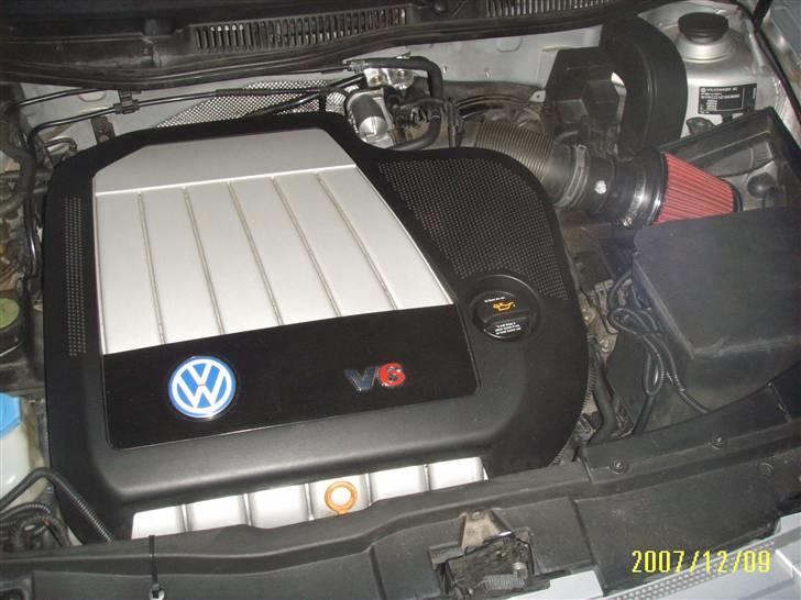 VW Bora 2,8 V6 4motion SOLGT billede 3