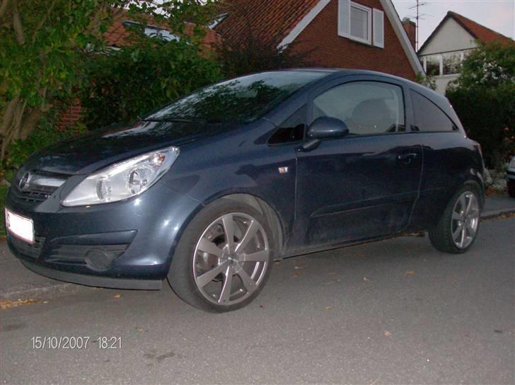 Opel Corsa D Enjoy - SOLGT billede 1