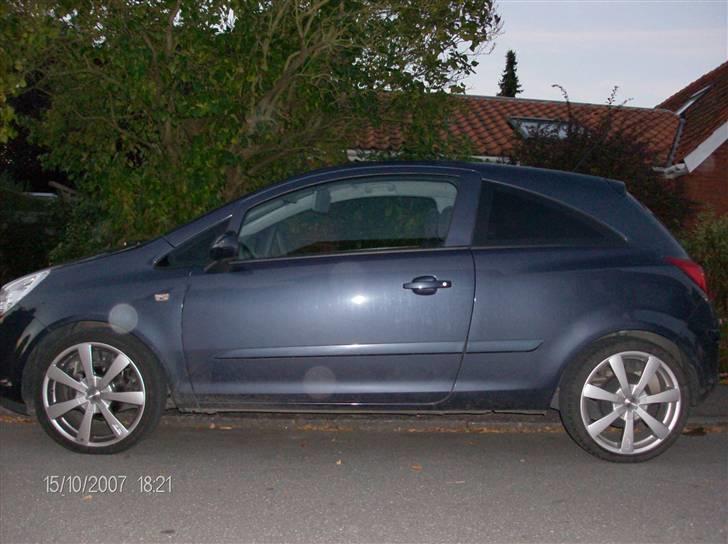 Opel Corsa D Enjoy - SOLGT billede 3