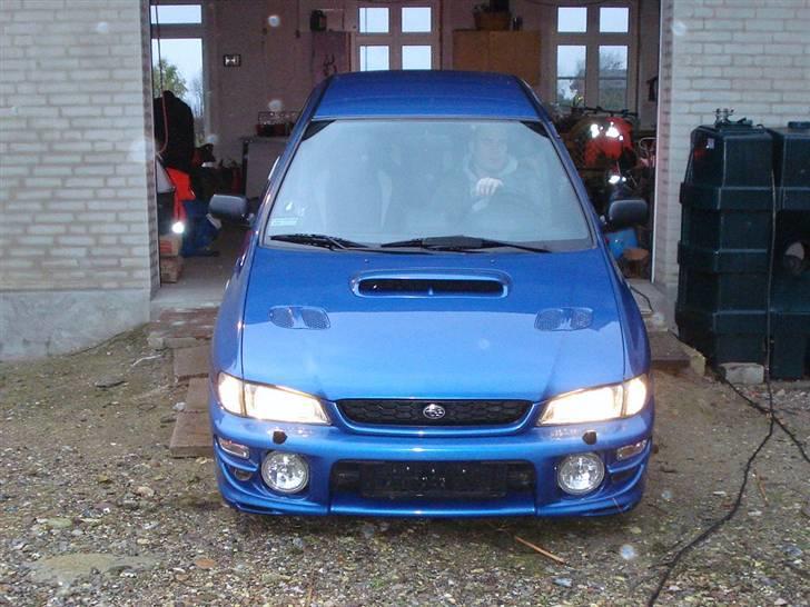 Subaru Impreza gt billede 1