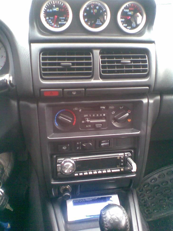 Subaru Impreza gt - så kom apexi avc-r på plads !!!se i bunden af billed... billede 8