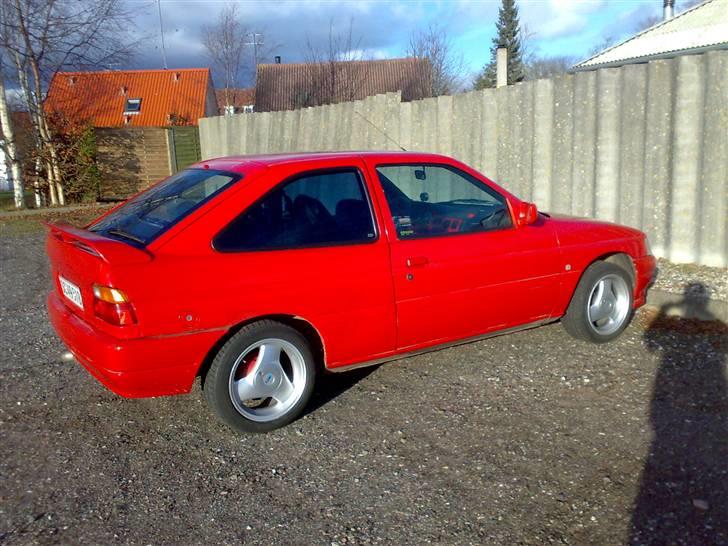 Ford Escort 1,8clx (solgt) - escorten med vinter sutterne på. billede 13