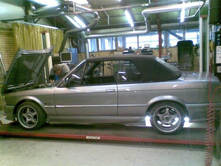 BMW e30 325 cabriolet /SOLGT/ billede 10