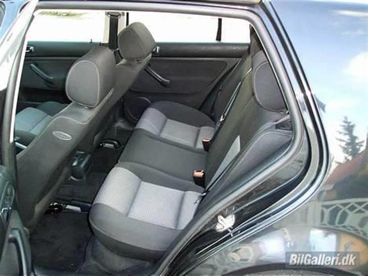 VW Golf  solgt  - stuen billede 4