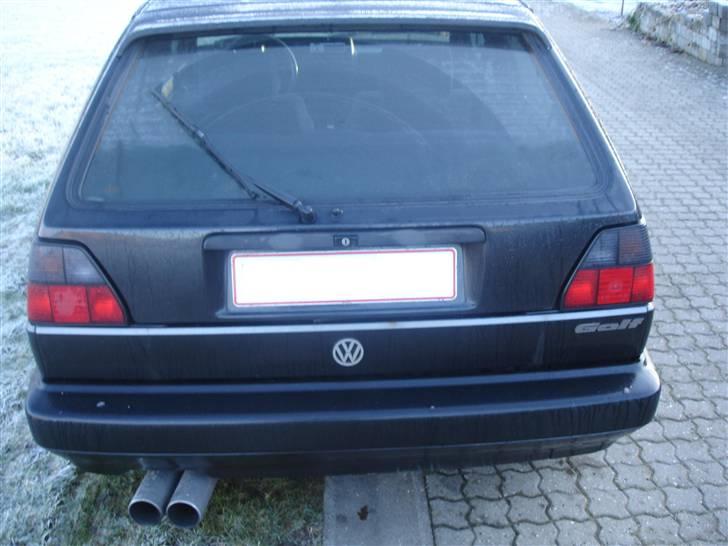 VW Golf 1.8 GTI 8V SÆLGES! billede 2