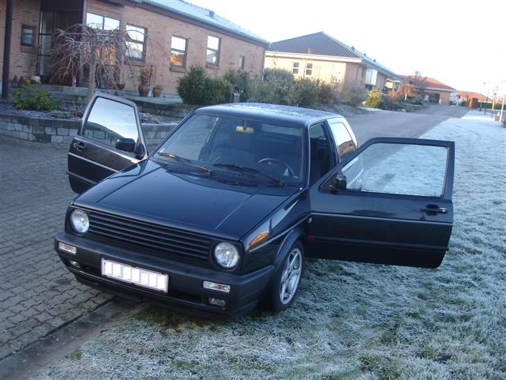 VW Golf 1.8 GTI 8V SÆLGES! billede 3