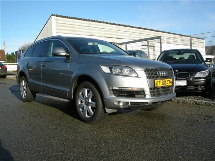 Audi Q7 - dejlig dag, der hentede jeg nemlig min nye vogn billede 1