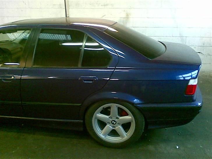 BMW 325 tds SOLGT billede 4