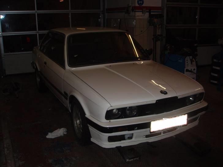 BMW e30 330i  billede 8