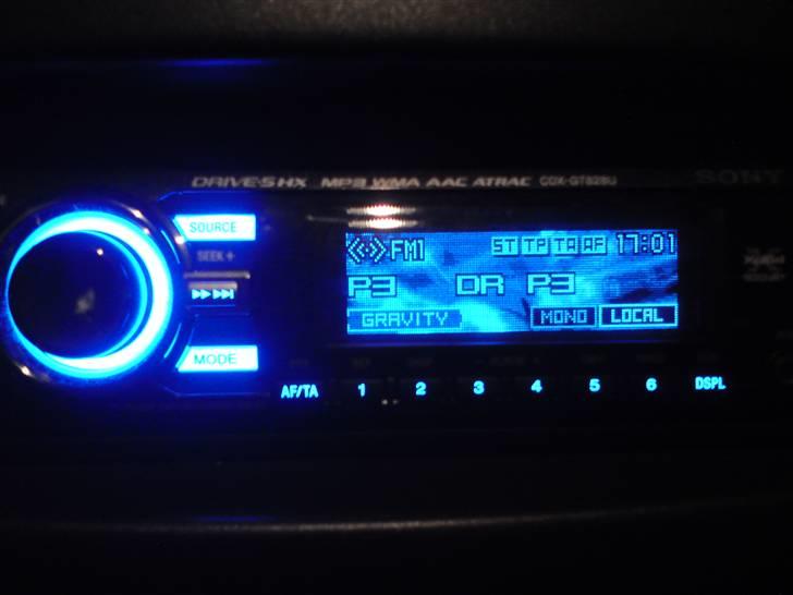 Peugeot 206 1,6 Sport - min sony radio  billede 3