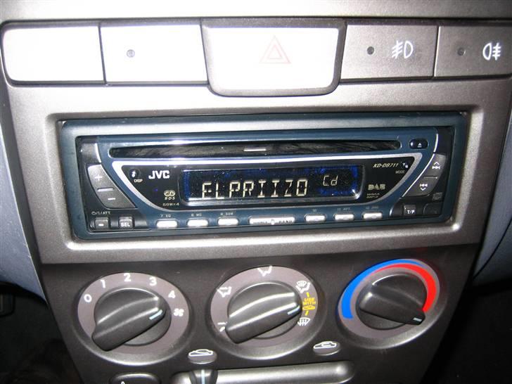 Hyundai Accent 1.5 GLS (solgt) - JVC billede 10