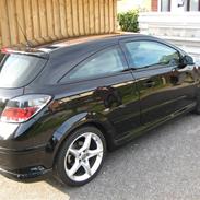 Opel Astra GTC (SOLGT)